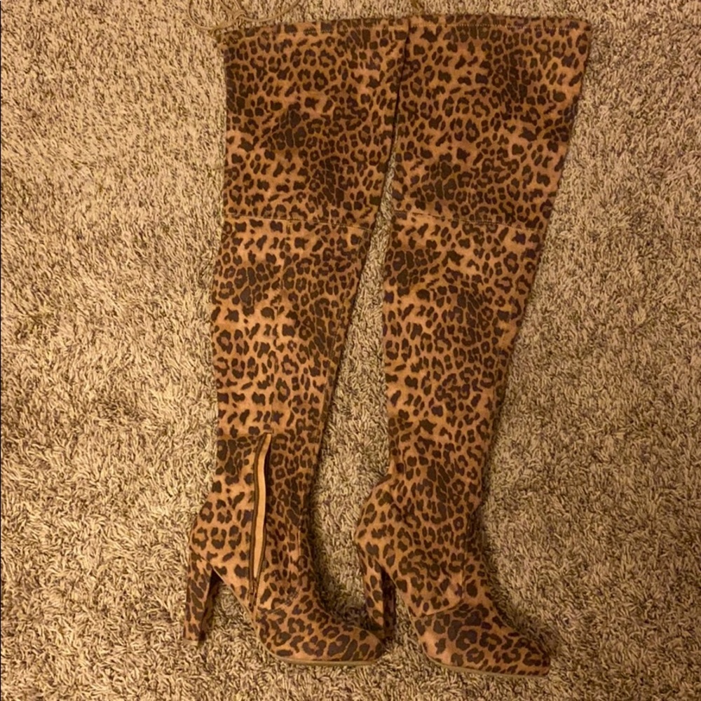 Thigh High cheetah boots🥰